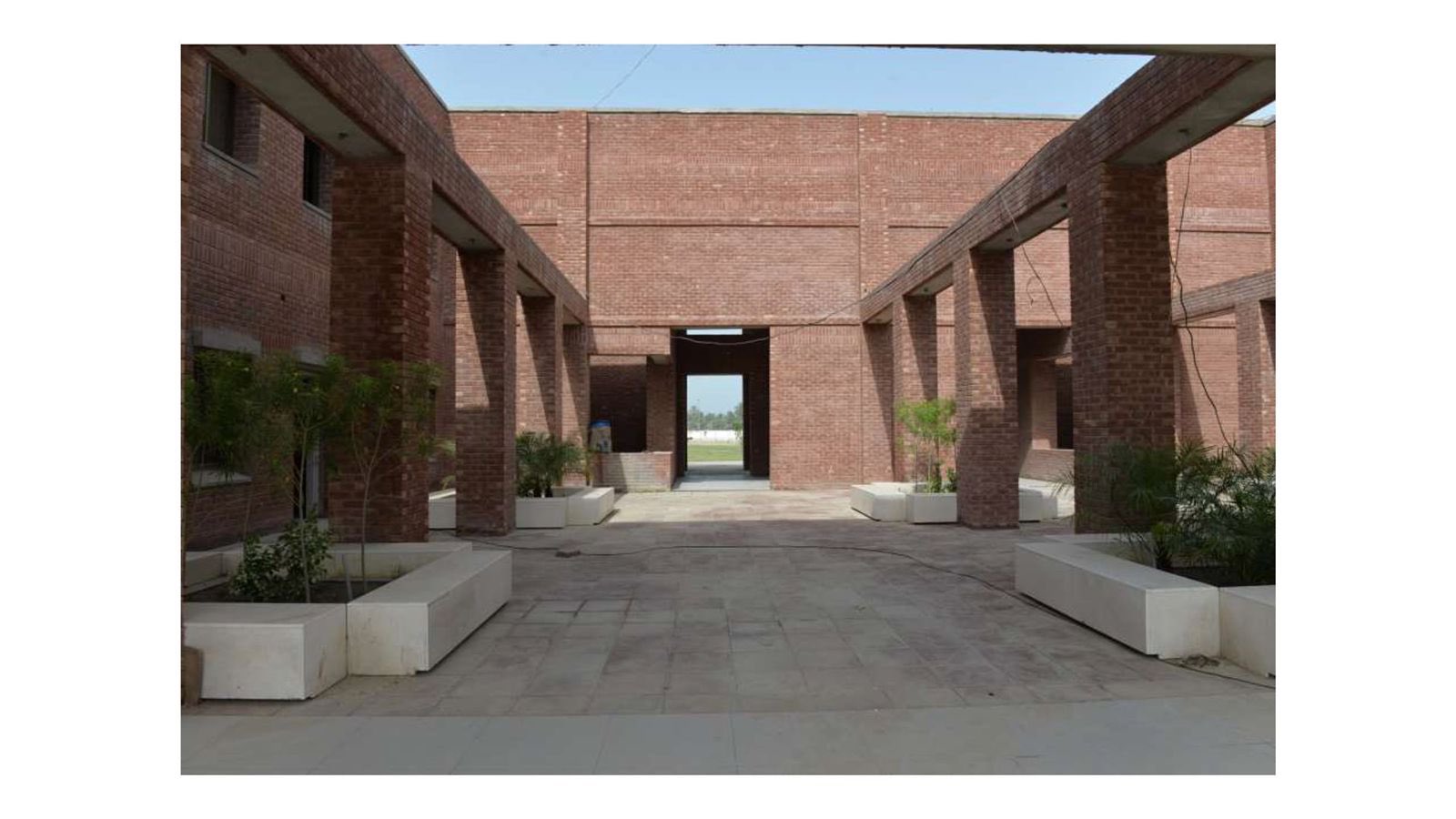 How 32 Provinces Could Rewire Pakistan’s Linguistic Map and How to Make That Change Work for Every Language