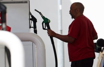 Strait of Hormuz Blockade: Global Economic Vulnerability Amid US-Iran Tensions