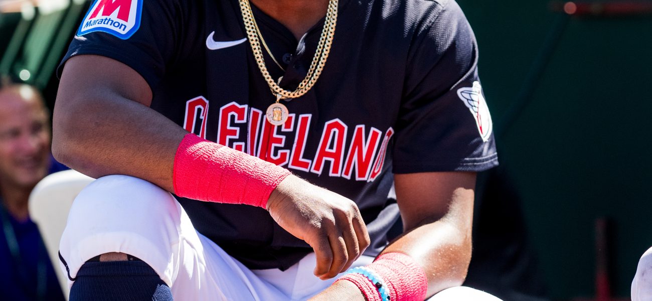 Houston Astros Face Cleveland Guardians in Crucial MLB Regular Season Game 25