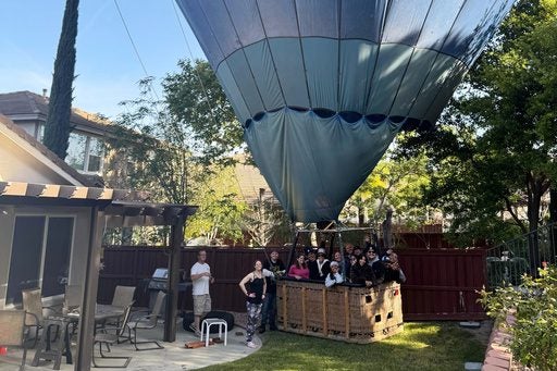 Emergency Hot Air Balloon Landing: 13 Aboard Safely Descend in Southern California Backyard