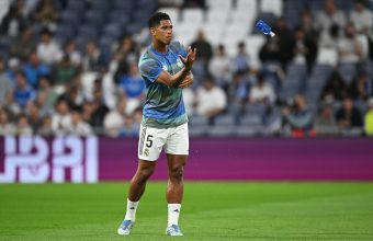 Jude Bellingham’s Substitution Reaction Sparks Debate After Real Madrid’s Alaves Win