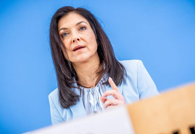 Germany Halves 2026 Economic Growth Forecast Amid Iran War, Soaring Energy Costs