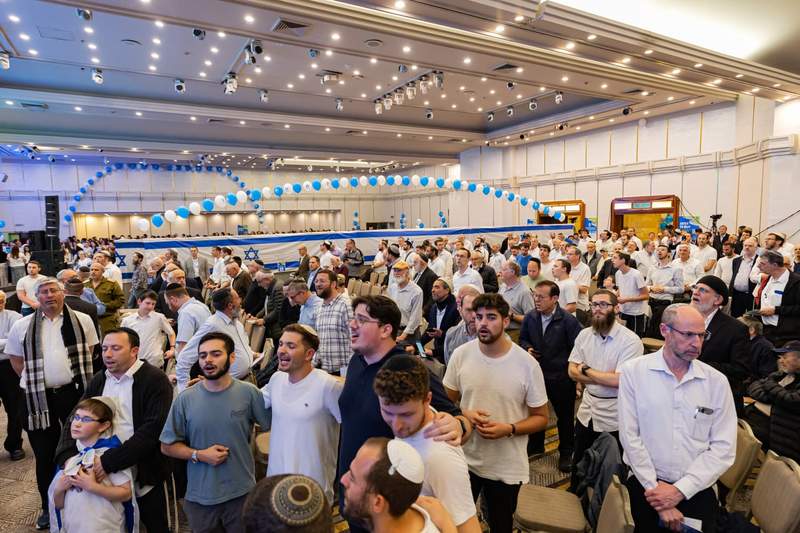 Orthodox Union’s Jerusalem Celebration Draws 2,000 for Israel Independence Day