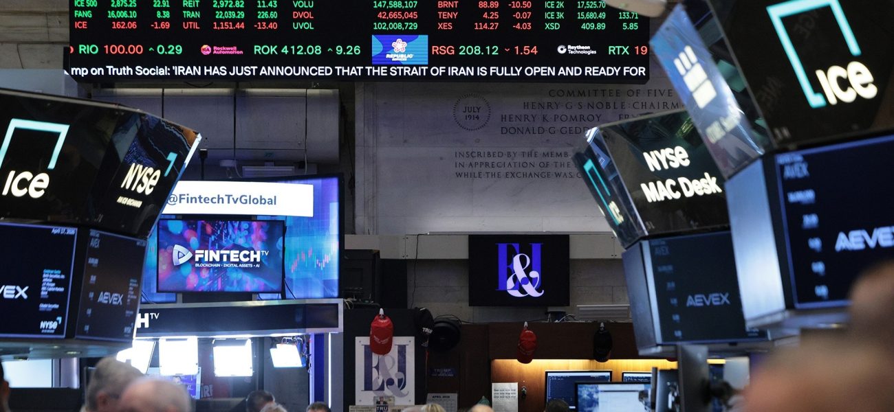 Global Markets Brace for Impact: Analyzing the Economic Fallout of a Strait of Hormuz Closure