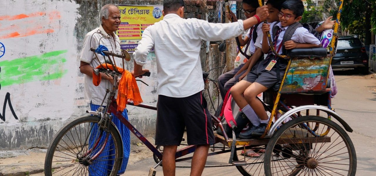 Delhi Schools Mandate ‘Water Bell’ Policy Amid Record-Breaking Heatwave in India