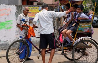 Delhi Schools Mandate ‘Water Bell’ Policy Amid Record-Breaking Heatwave in India