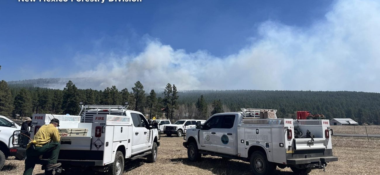 New Mexico’s Tusas Fire Lingers, Defying Containment as Residents Return Home
