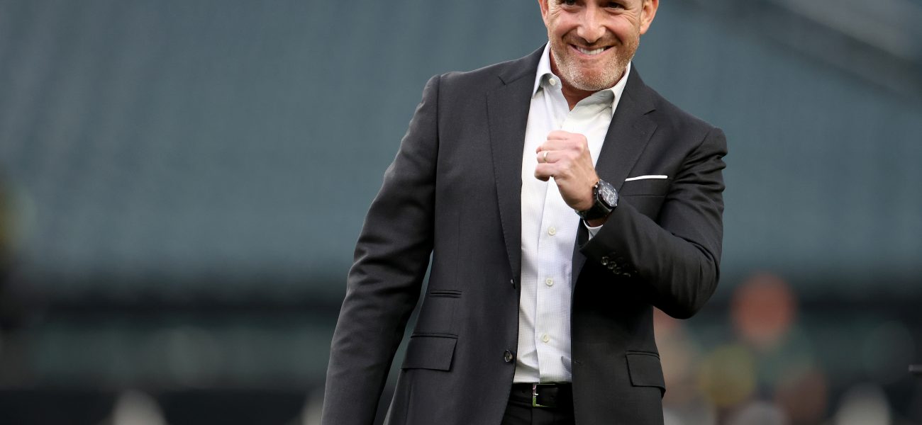 Roseman’s Risky Play: Eagles Snatch Lemon Amidst Draft Day Phone Chaos