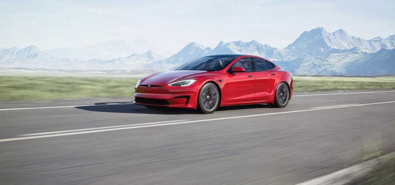 Geopolitical Tensions and Helium Shortage: Threat to Electric Vehicle Production and Global Supply Chains