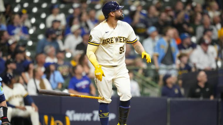Gary Sánchez’s Milwaukee Brewers Resurgence: Catcher Displays Enhanced Plate Discipline in 2026 MLB Season