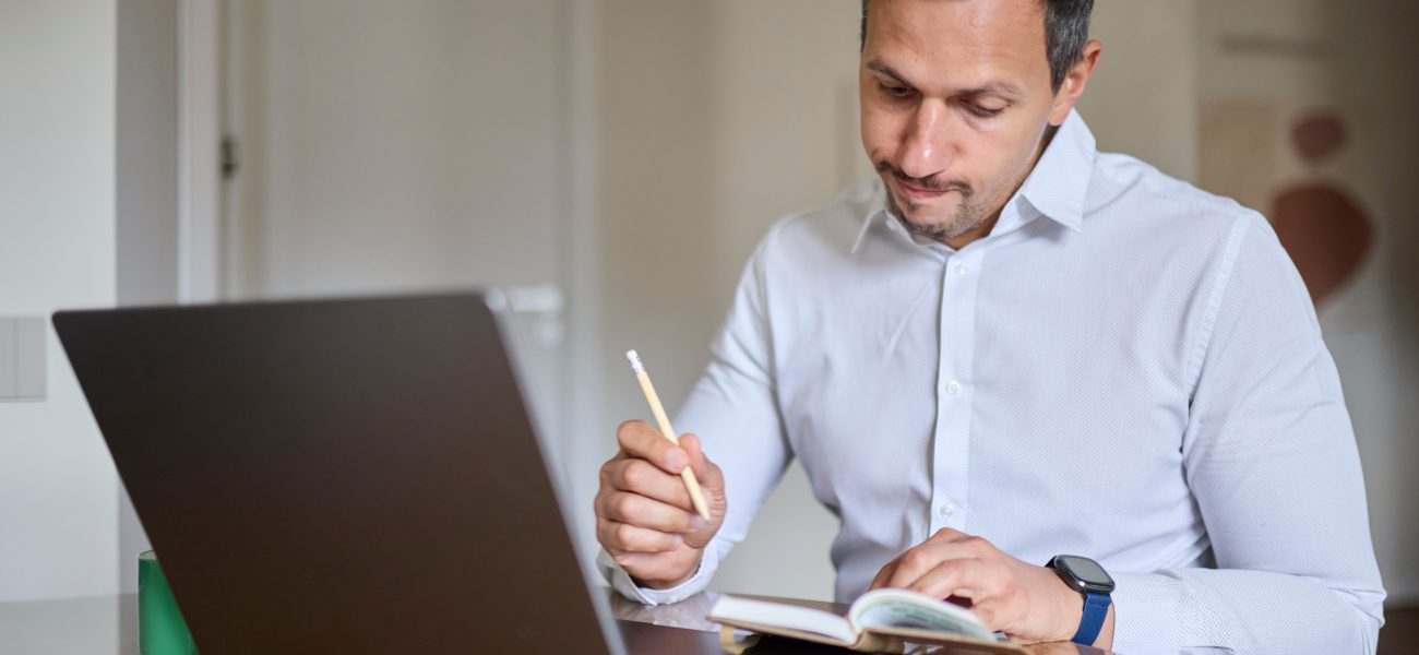 Midlife Career Reinvention: Evaluating Higher Education’s Impact on Job Market Success for Individuals Over 40