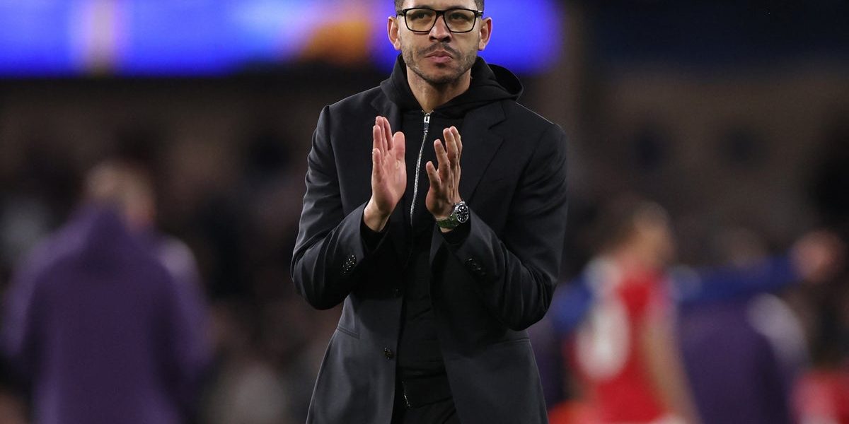 Gary Neville Slams Chelsea Ownership Following Liam Rosenior’s Sudden Managerial Dismissal