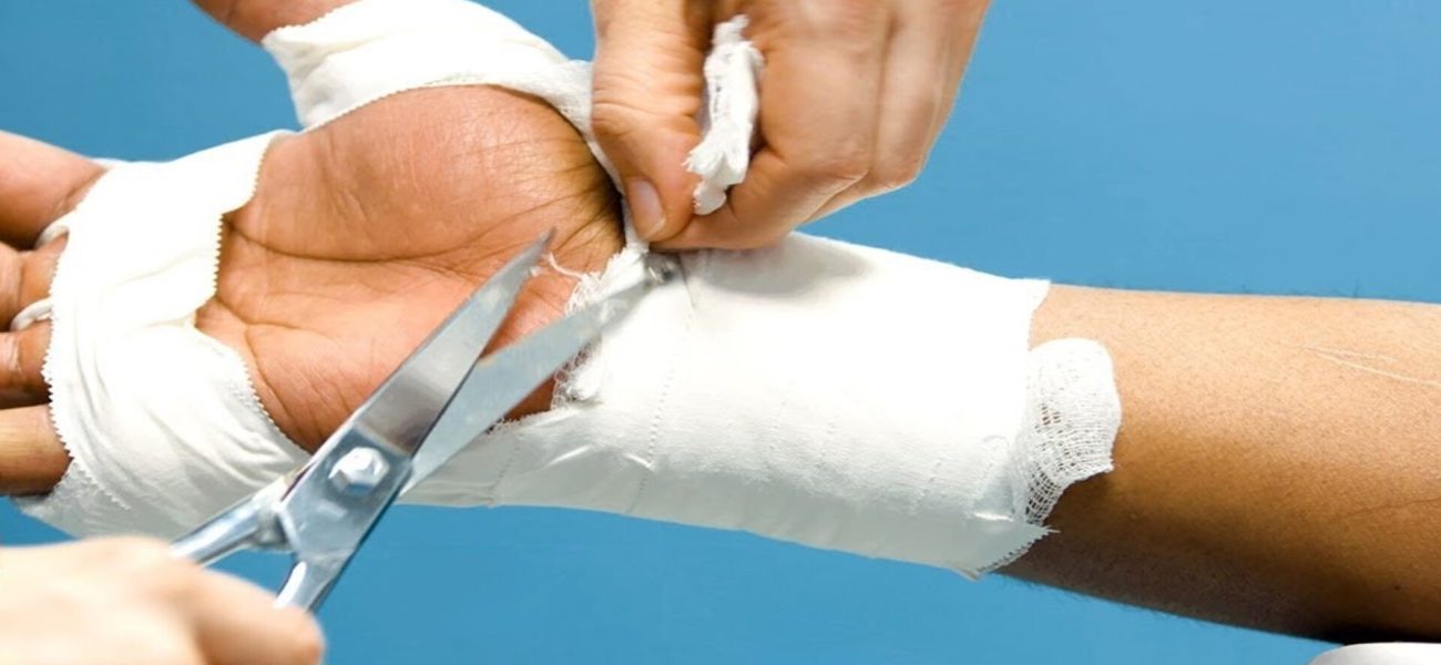 Swayze Valentine: MMA’s Pioneer Female Cutwoman Reshaping Combat Sports