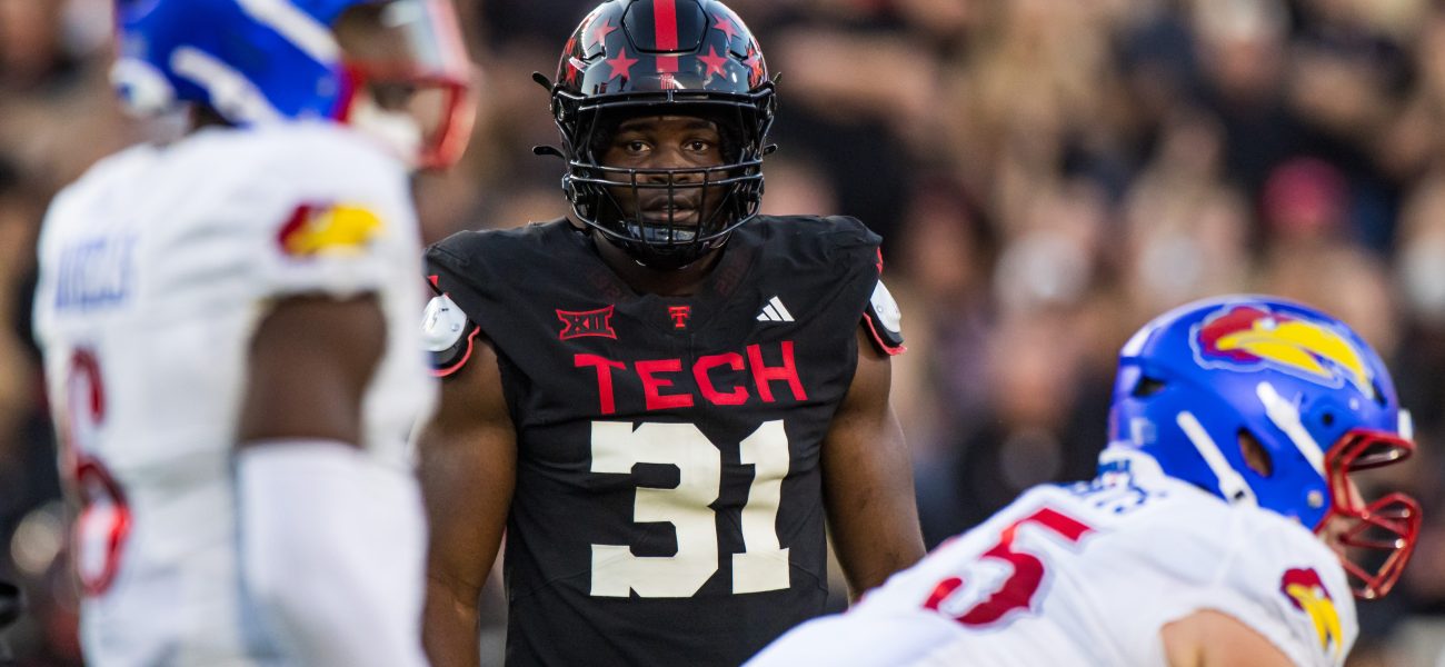 Eagles’ 2026 NFL Draft Strategy: Potential First-Round Trade-Up Targets & Roseman’s Aggressive Approach