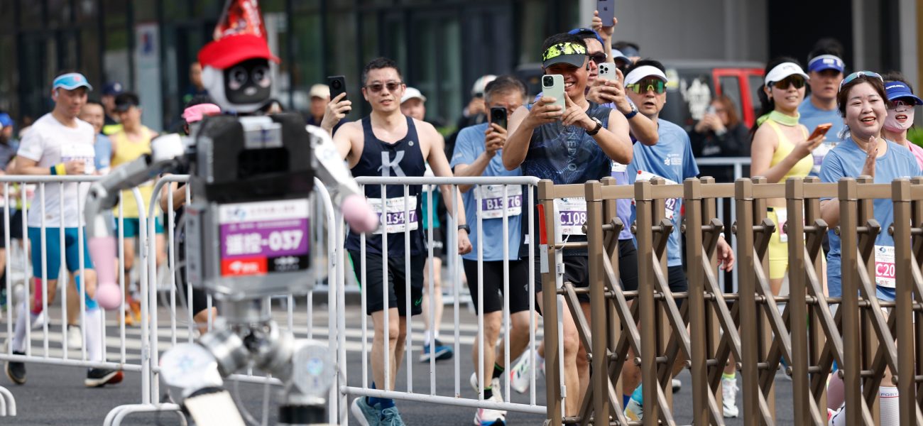 AI Humanoid Robot Shatters Human Half-Marathon World Record in Beijing