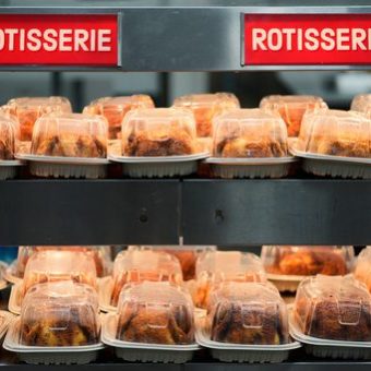 Bipartisan Senate Bill Seeks to Allow Hot Rotisserie Chicken Purchases with SNAP Benefits
