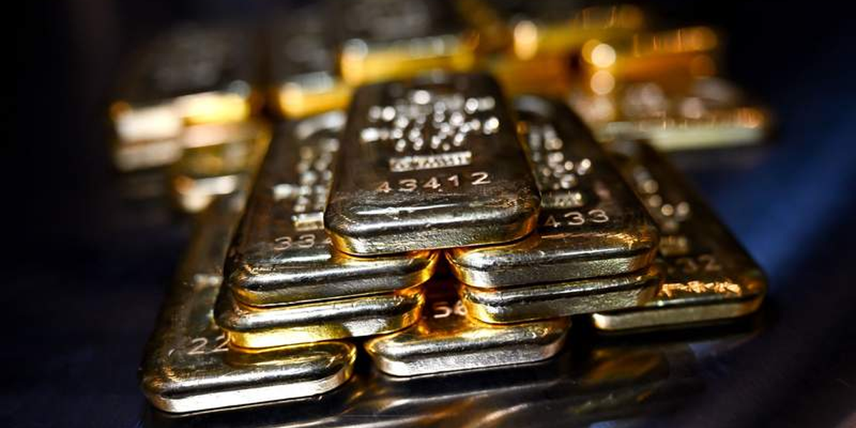 German Municipality Retains 10 Gold Bars Discovered During Park Maintenance