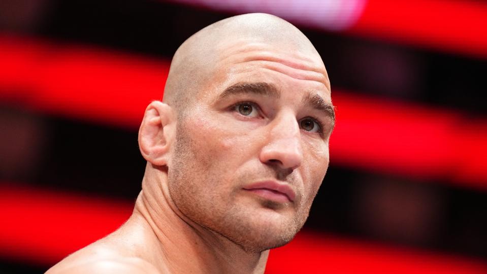 Strickland’s Precipice: UFC 328 and the Unforgiving Calculus of Career Oblivion