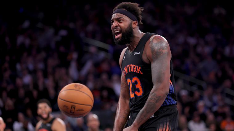 Knicks’ Gamble Pays Off: Bruised Center’s Return Scrambles NBA Finals’ High Stakes