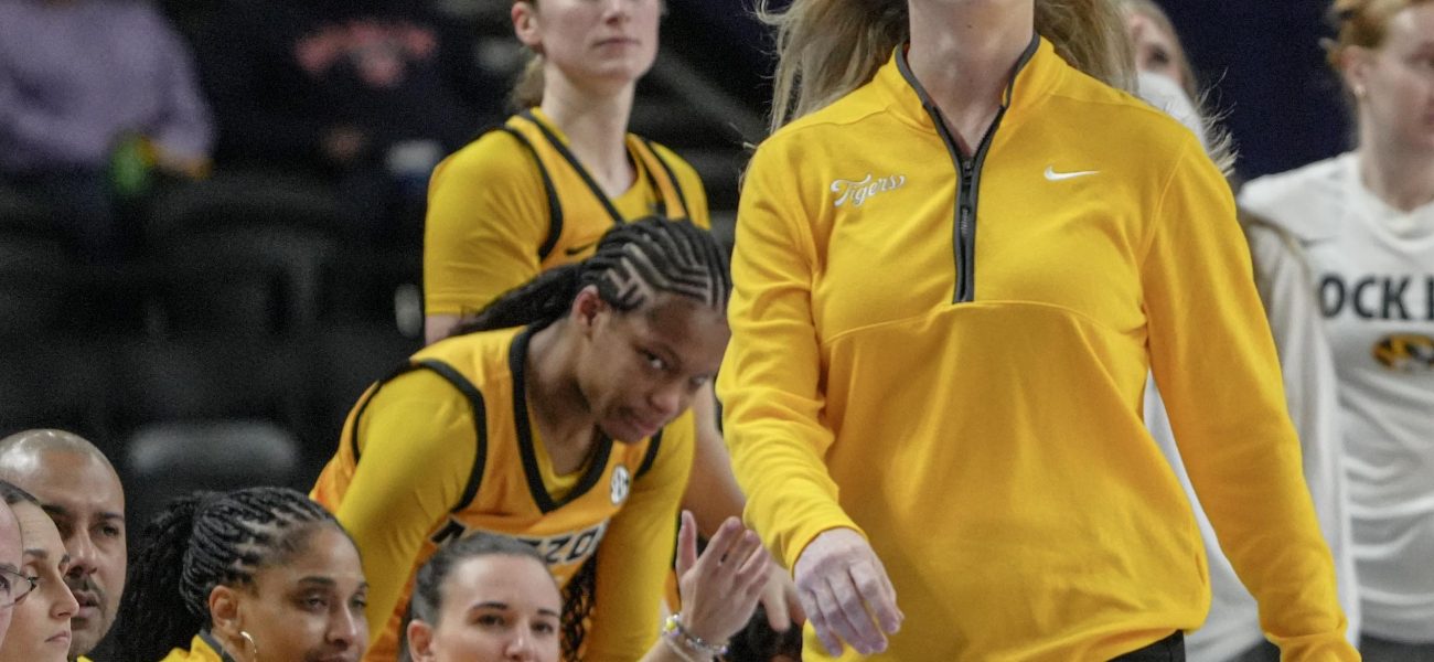 The Price of Bragging Rights: A Showdown for Midwest Collegiate Hoops