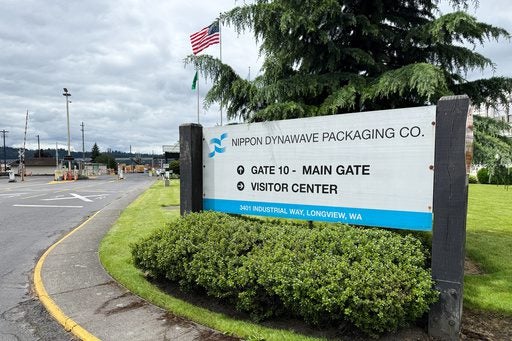 Washington Mill Disaster Stuns Longview, Exposing Hidden Costs of Convenience