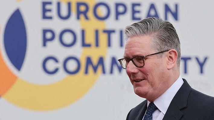 Starmer’s Gambit: A Ukrainian Loan, A Brexit Olive Branch?