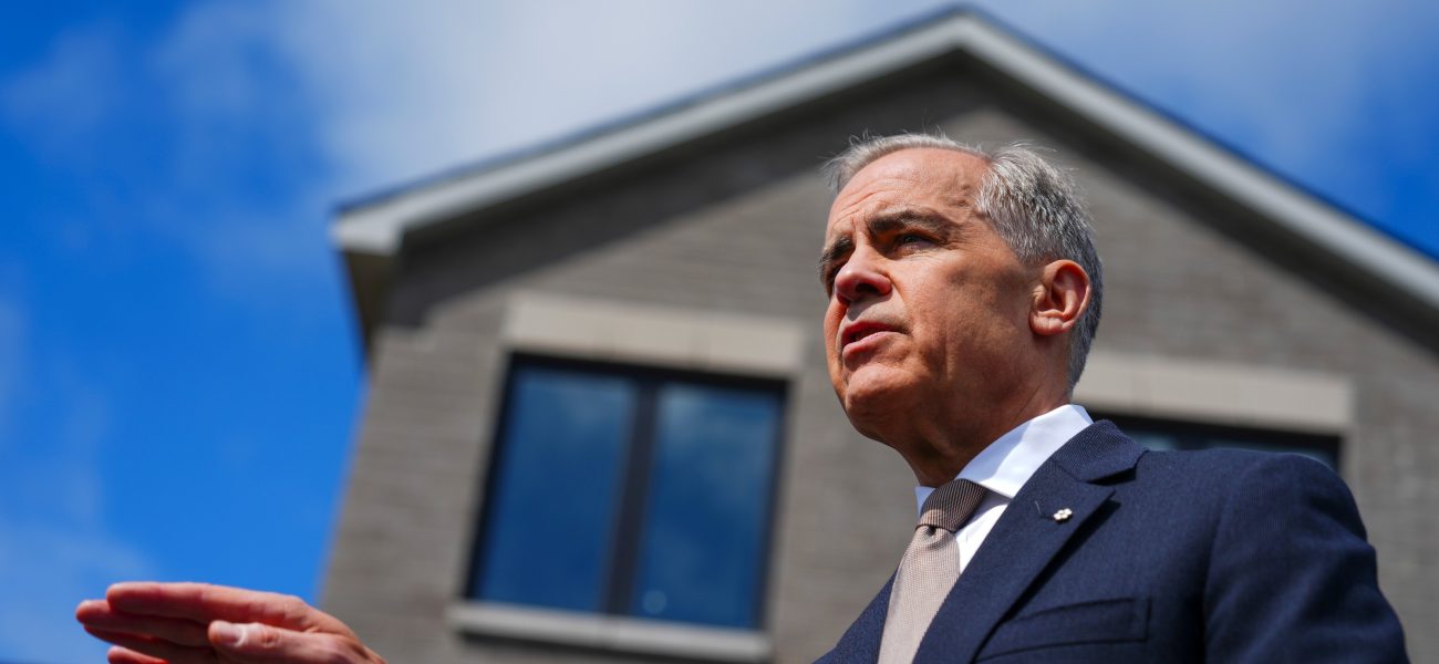 Carney Calls Alberta’s Separatist Talk a ‘Dangerous Bluff,’ Echoing Brexit’s Shadow