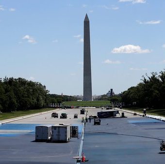 From Grandeur to ‘Americana Blue’: A Lawsuit Against Trump’s Unofficial Paint Job Ignites Preservation Row
