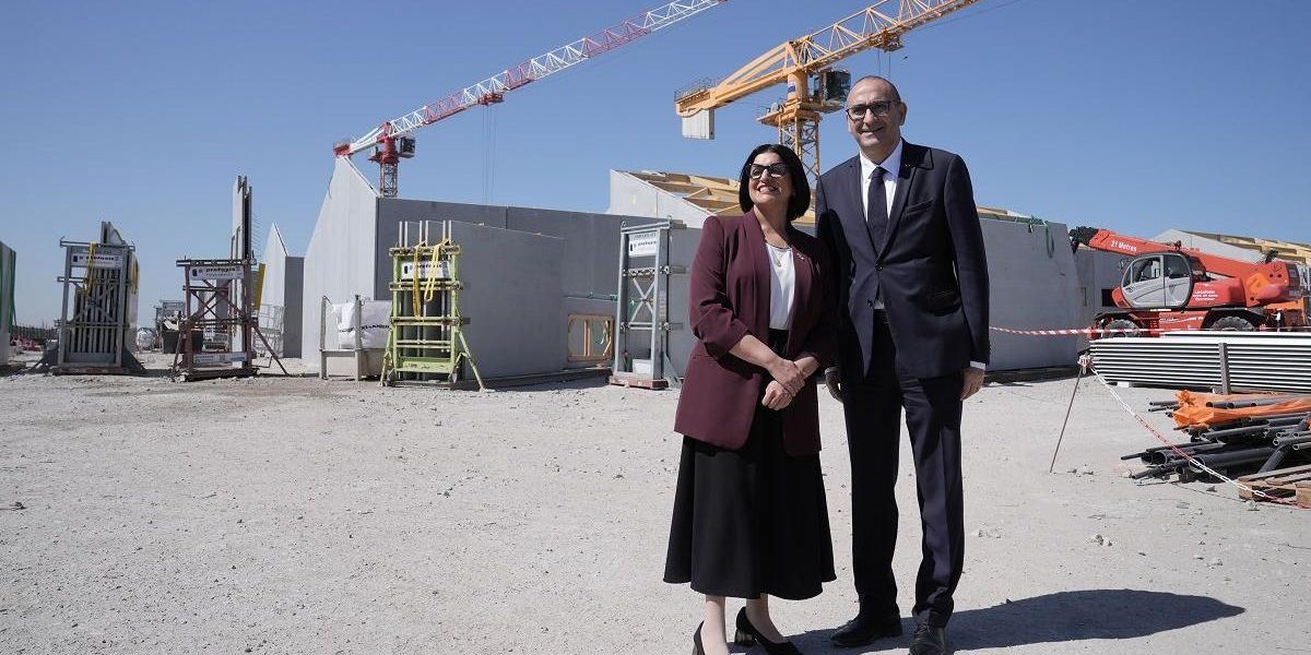 Cross-Channel Custody: UK Funds French Detention, Sparking Legal Outcry and Echoes from Afar