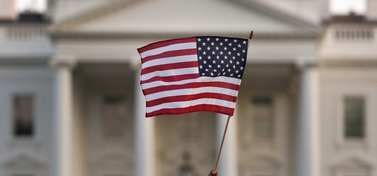 US Immigration Bombshell Rocks Asian Skilled Workers: Green Card Hope Dwindles