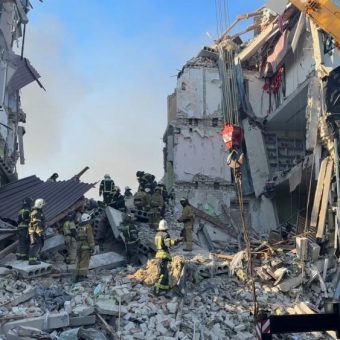 Kremlin Vows ‘Consequences’ After Dormitory Strike Claim, Escalating Rhetoric