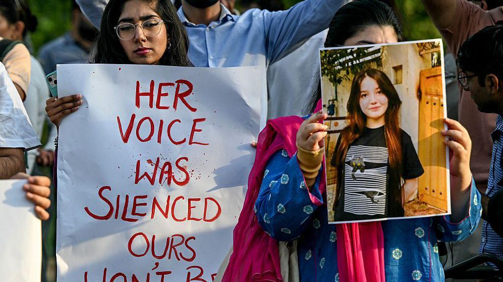 Digital Ghost in the Machine: Death Sentence for TikTok Star’s Killer Stirs Pakistan’s Unquiet Streets