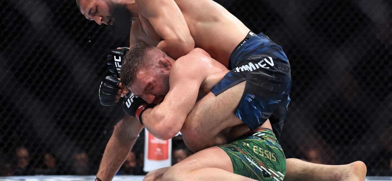 Octagon Diplomacy: UFC Grapples with Geopolitics and Unruly Stars at Crossroads Event