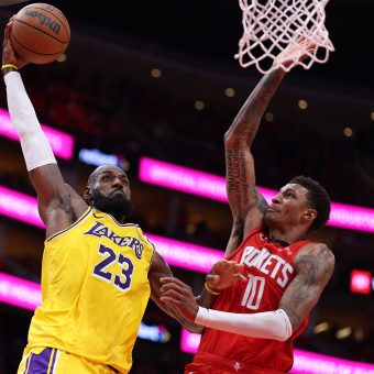 Beyond the Pantheon: NBA’s Solitary Giants and the Illusion of Systemic Support