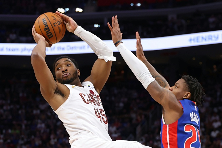 Detroit’s Collapse: From Regular Season Monarchs to Playoff Pariahs in a Single, Crushing Blow