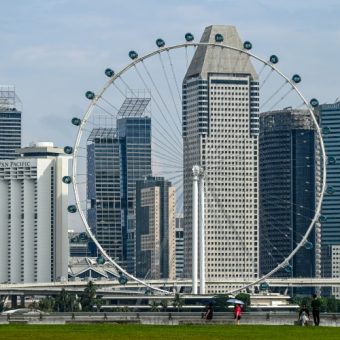 Singapore’s Silicon Surge: AI Chips Fuel Precarious Boom Amidst Global Jitters