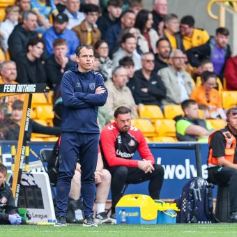 Hair-Raising Hiatus: How a Bizarre VAR Decision Unravels Sunderland’s Season and Signals Deeper Woes