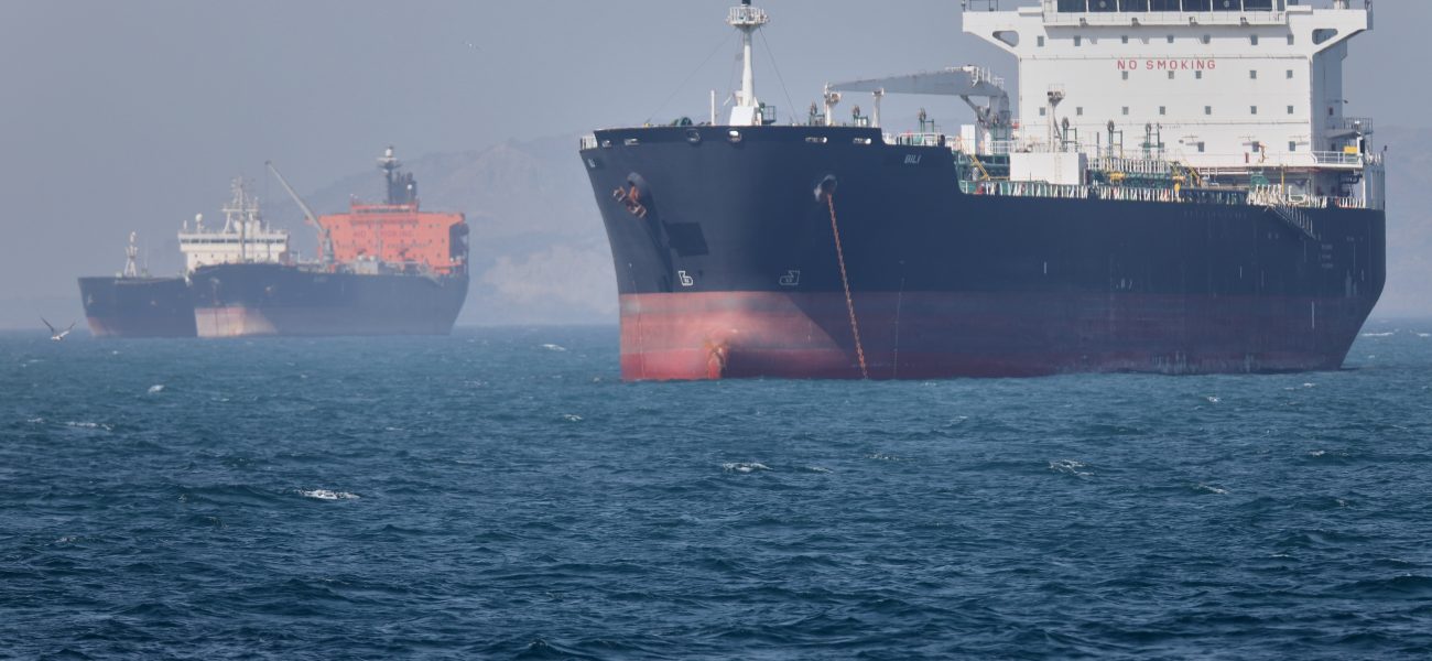 Oil’s Quiet Ascent: Aramco’s Profit Surge Echoes Global Redraw of Energy Maps