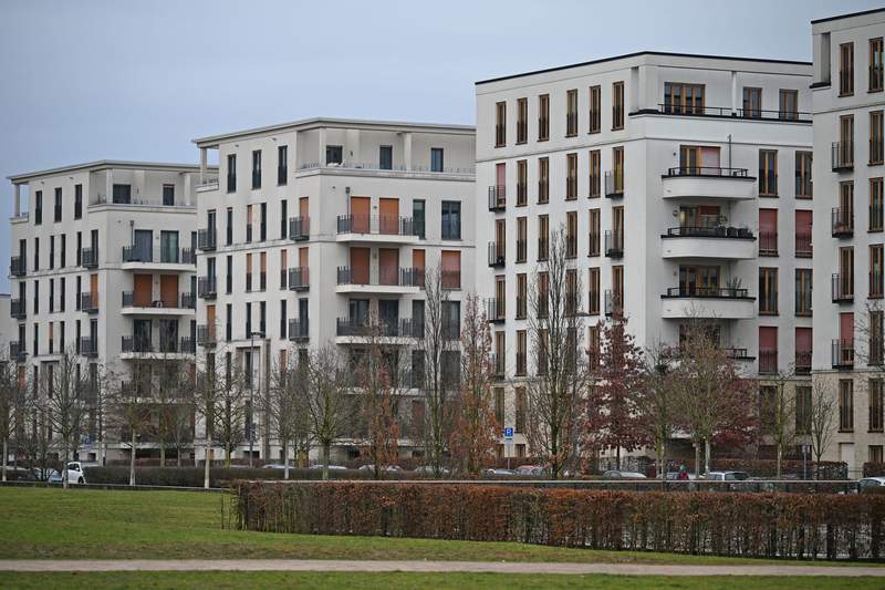 Europe’s Housing Hope Dims as Persian Gulf Fears Cast Long Shadows