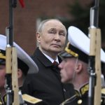 Putin’s Cracks Show: Ex-Officials See ‘Future Without Him’ as Elite Exodus Quickens Putin’s Cracks Show: Ex-Officials See ‘Future Without Him’ as Elite Exodus Quickens