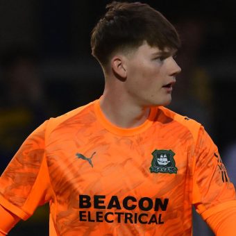 Football’s Fickle Fortune: Ex-Argyle Keeper’s Quest for Relevance at Torquay