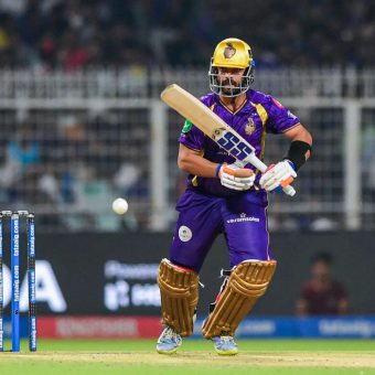The Enduring Grind: Cricket’s Old Guard Navigates IPL’s Relentless Machine