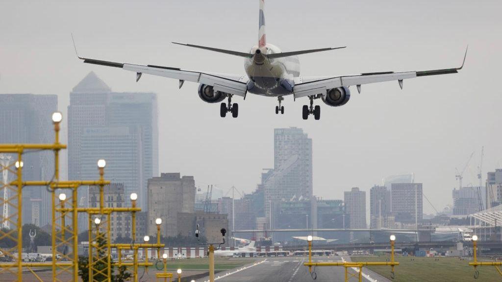 Airlines Granted Pre-emptive Cancellation Power Over Fuel: A New Era of Managed Disruption for Travelers