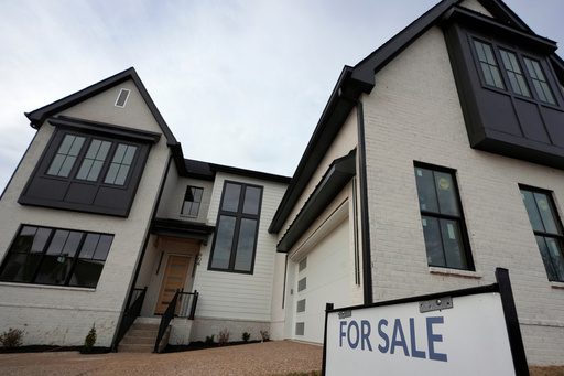 America’s ‘Dream Home’ Market: A Pricey Purgatory for Would-Be Buyers