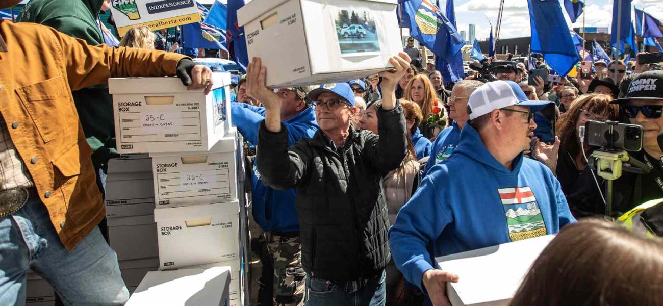 Alberta’s Oil Patch Dissent: Separatist Petition Ignites Canada’s Enduring Unity Quandary