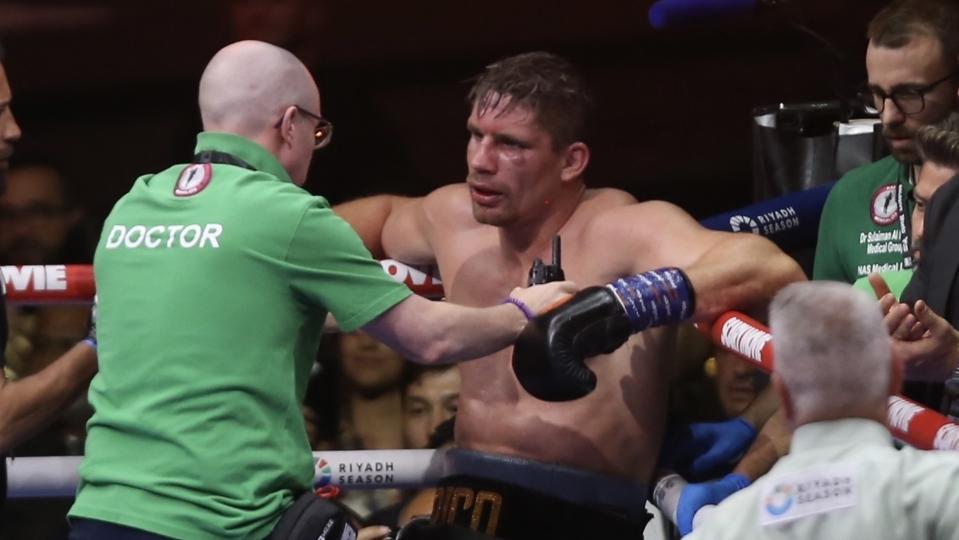 The Pharaoh’s Folly: When Giza’s Boxing Spectacle Stumbled on a Single Second