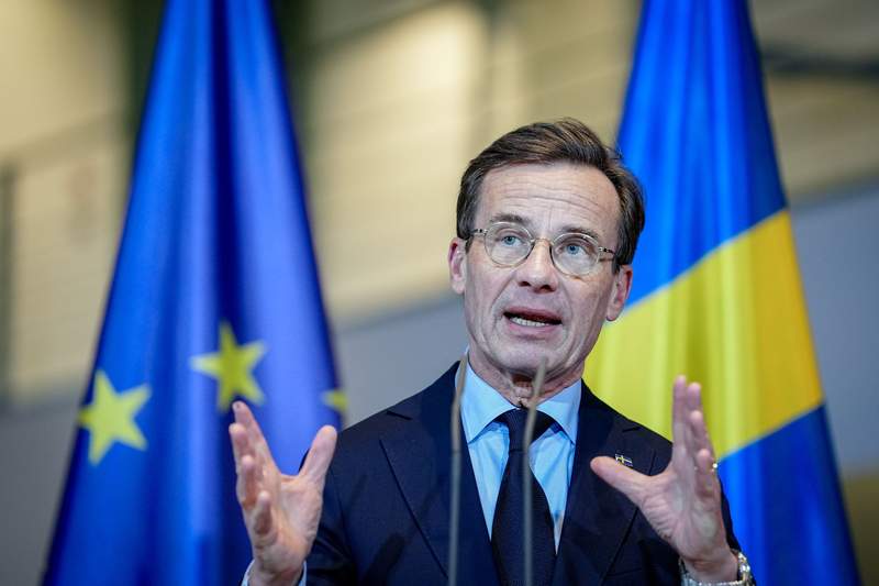 Swedish Naval Buildup: Paris Sells Warships as Europe Reframes Defense Priorities