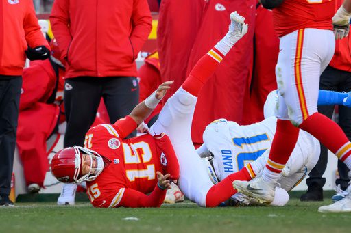 Mahomes Returns to Field: A Spectacle of Engineered Recovery