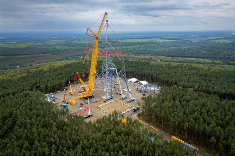Blade Runners: As Giant Turbines Climb, Germany’s Far-Right Digs In