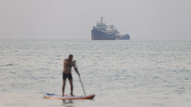 Trump’s Strait of Hormuz Toll Threat Raises Global Economic Alarm
